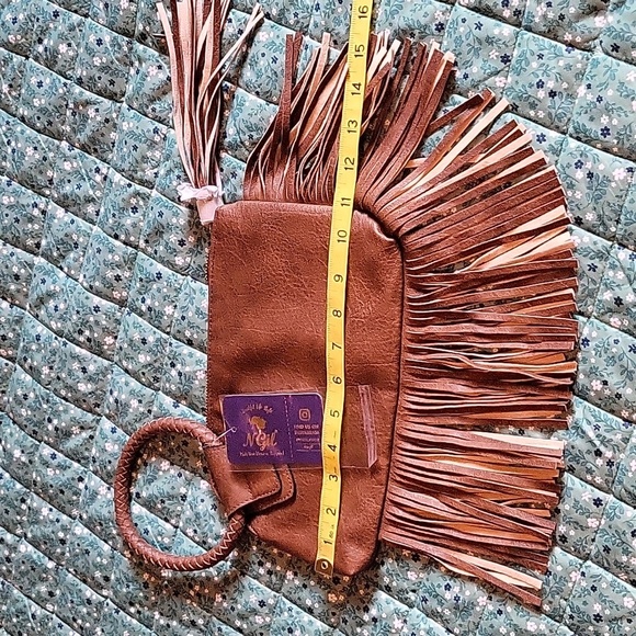 NWT NGIL Brown Boho Faux Leather Wristlet Purse With Fringe - Picture 3 of 8
